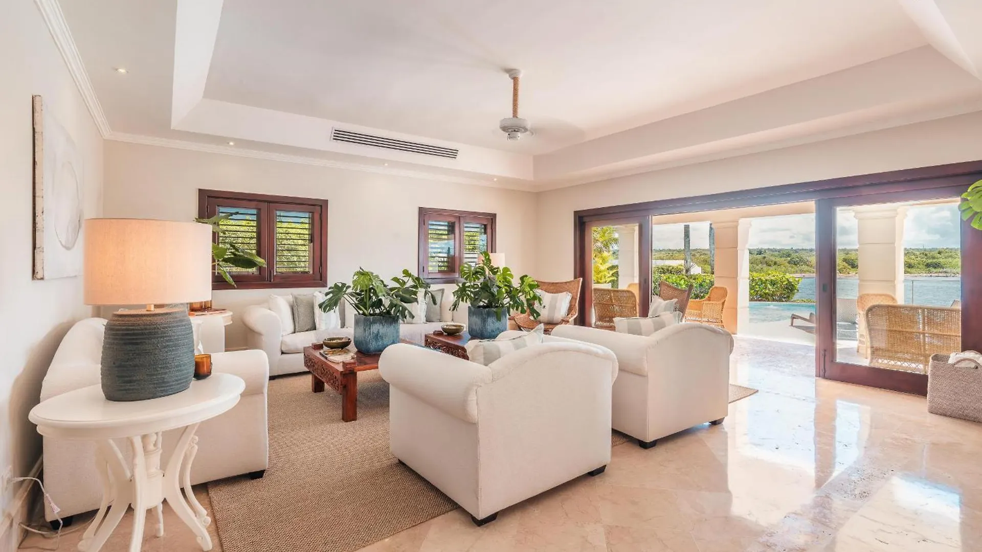 Seaside Bliss With Pool And Spectacular View Villa Las Minas