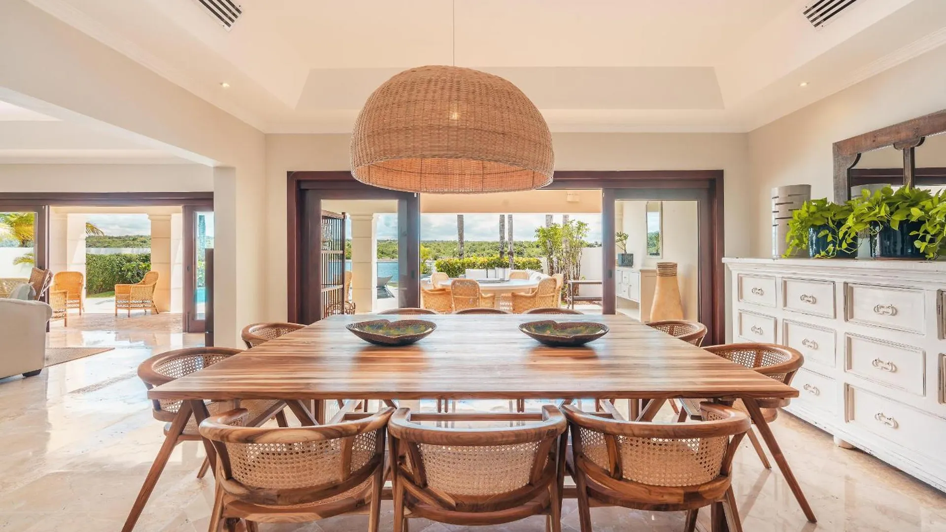 Seaside Bliss With Pool And Spectacular View Villa Las Minas