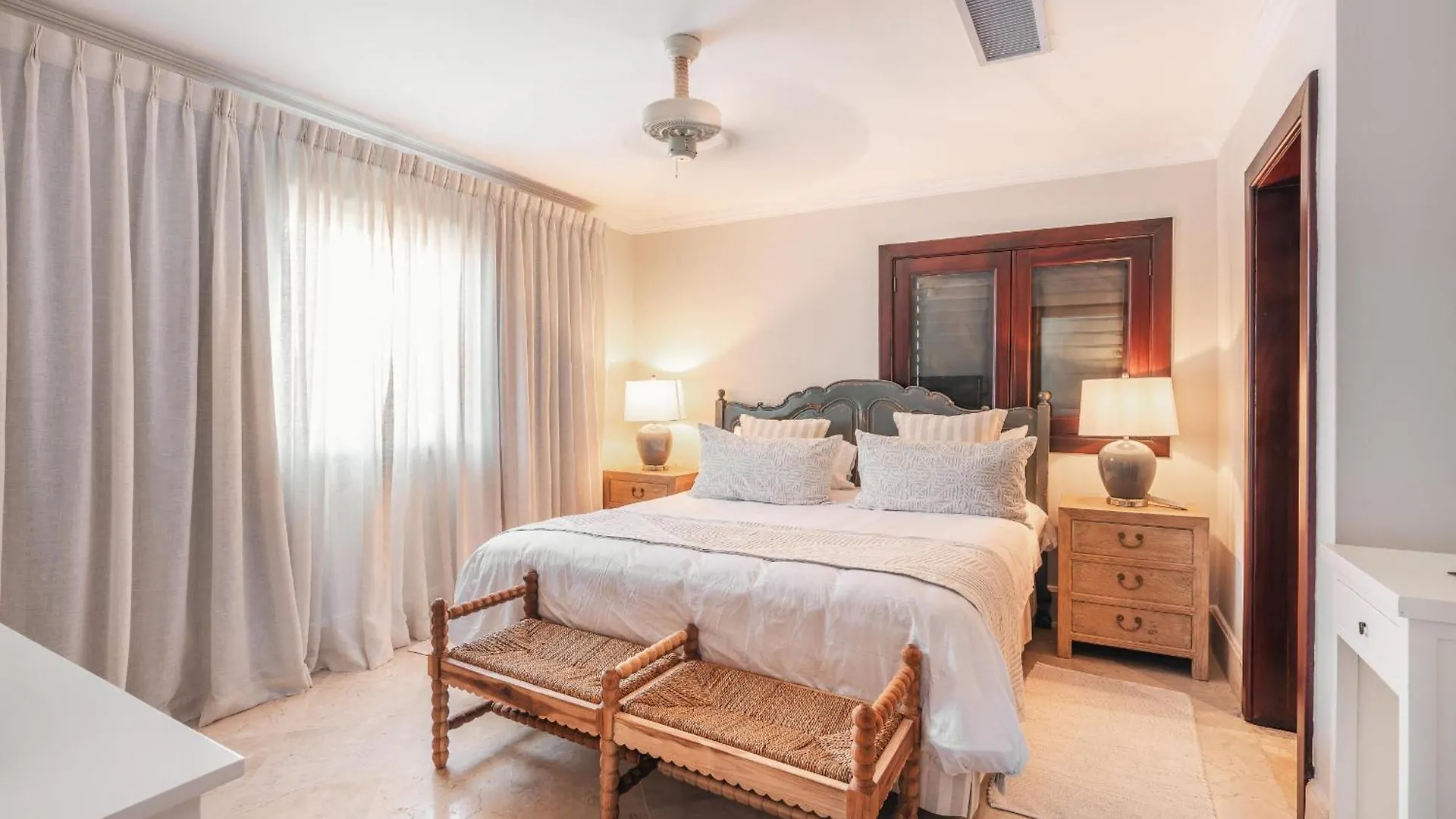 Seaside Bliss With Pool And Spectacular View Villa Las Minas