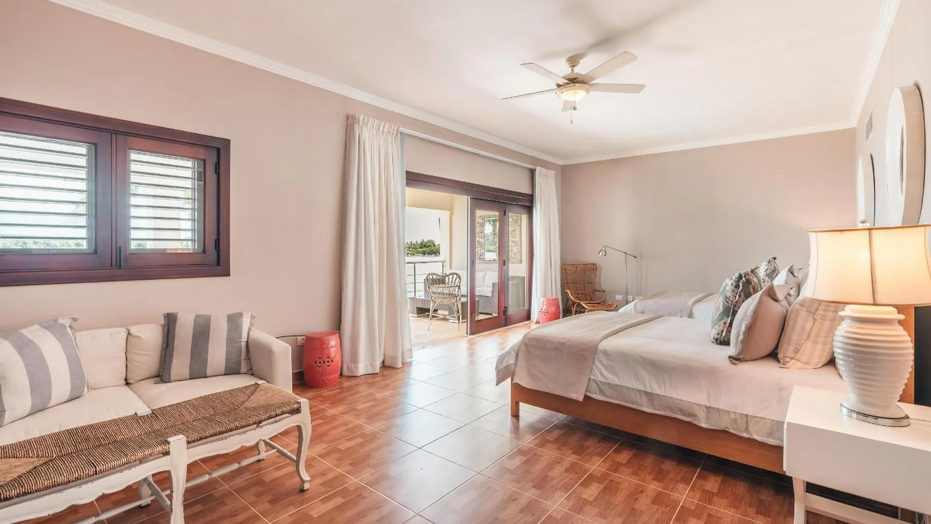Seaside Bliss With Pool And Spectacular View Villa Las Minas