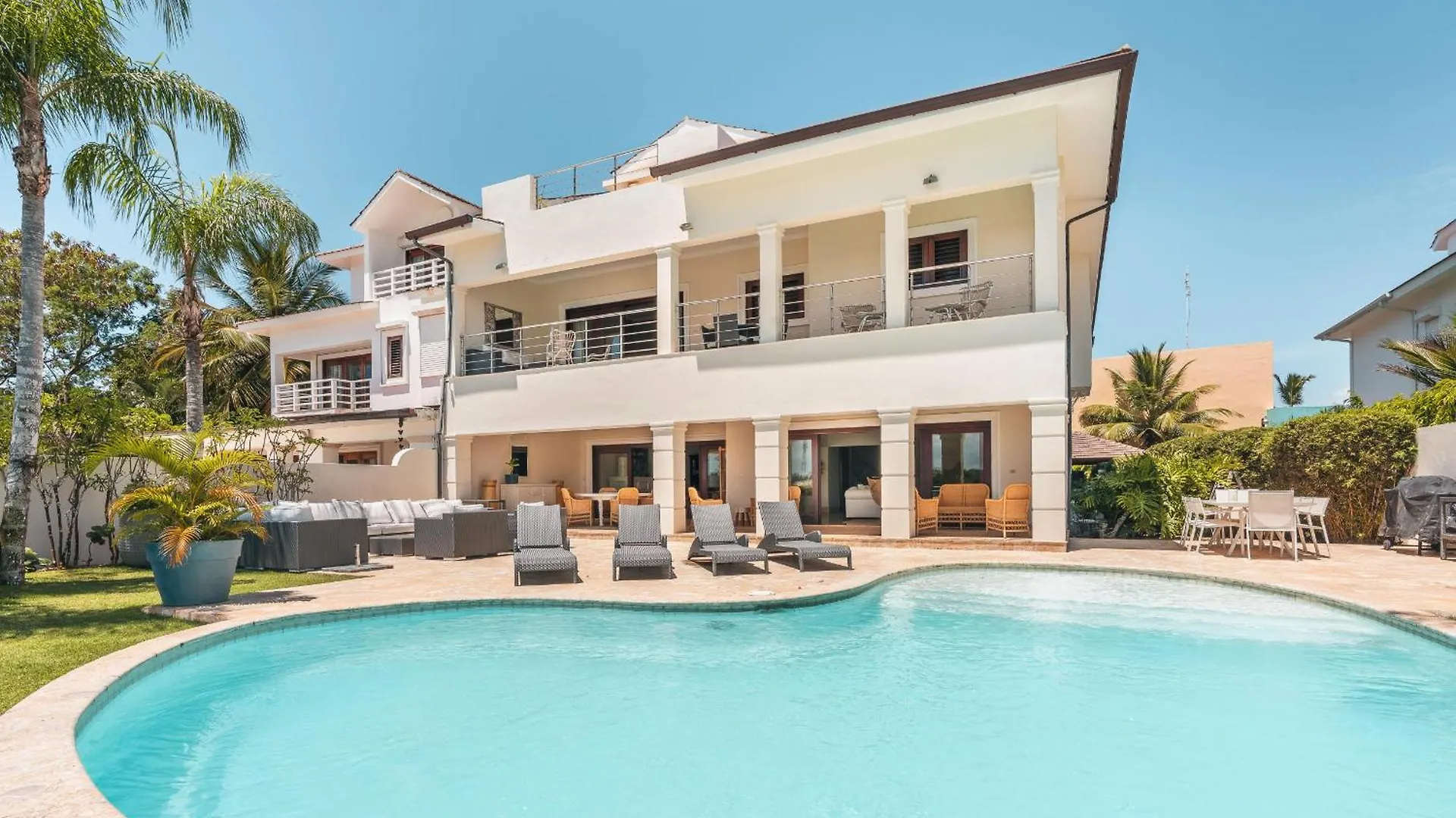 Seaside Bliss With Pool And Spectacular View Villa Las Minas